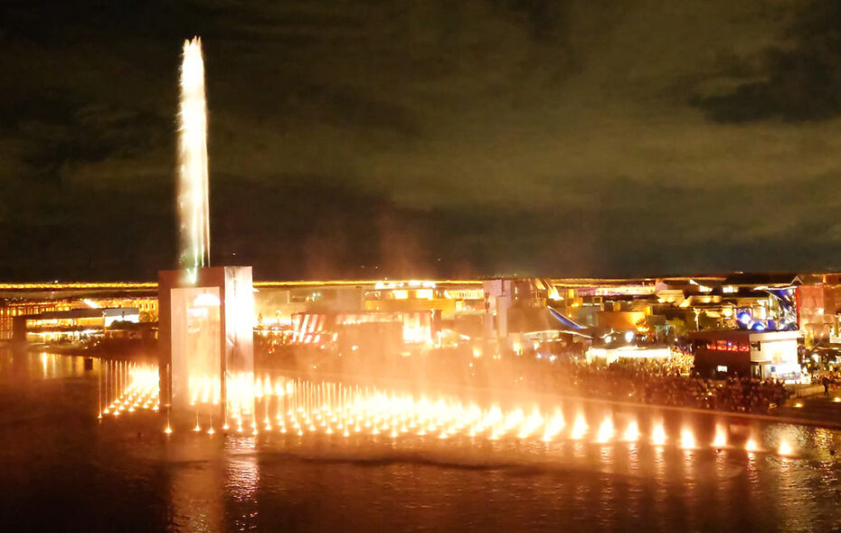 アオと夜の虹のパレード